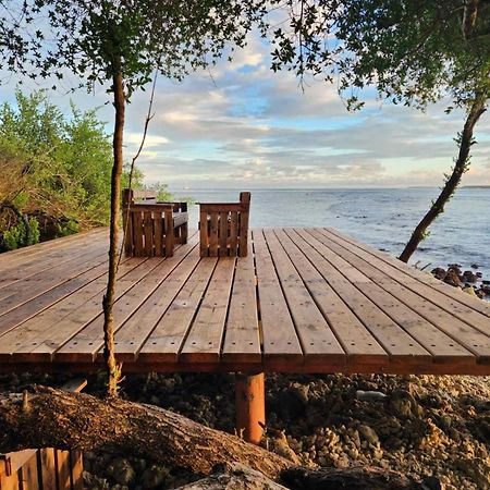 Surf Deck Hotel Thulusdhoo Luaran gambar