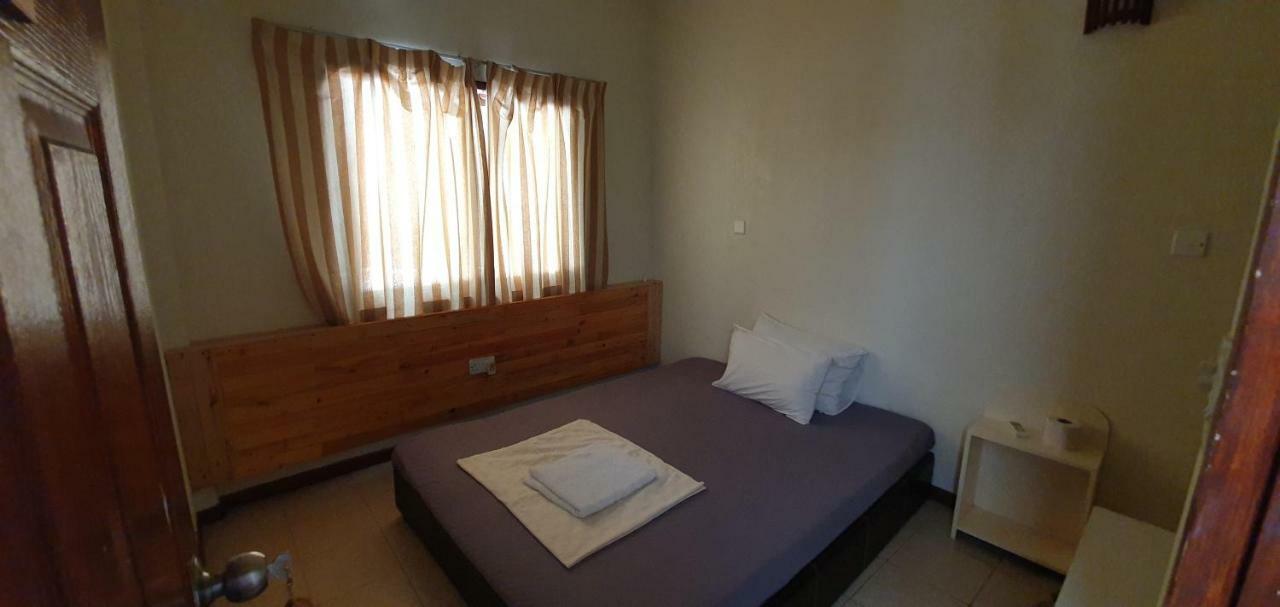 Surf Deck Hotel Thulusdhoo Luaran gambar