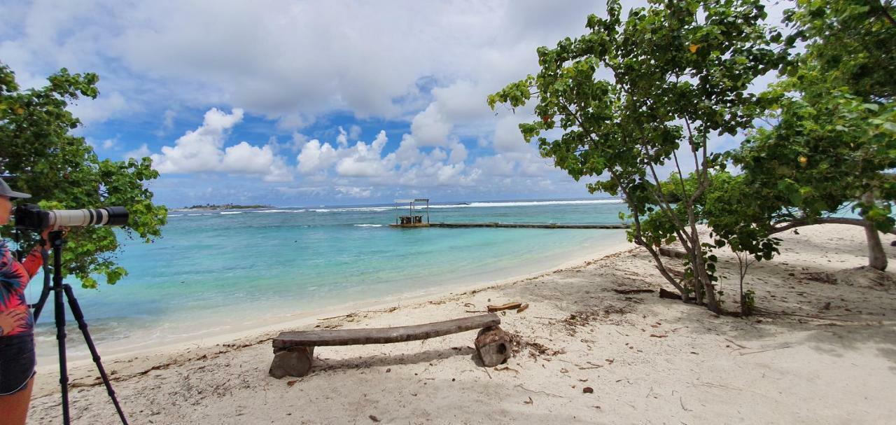 Surf Deck Hotel Thulusdhoo Luaran gambar